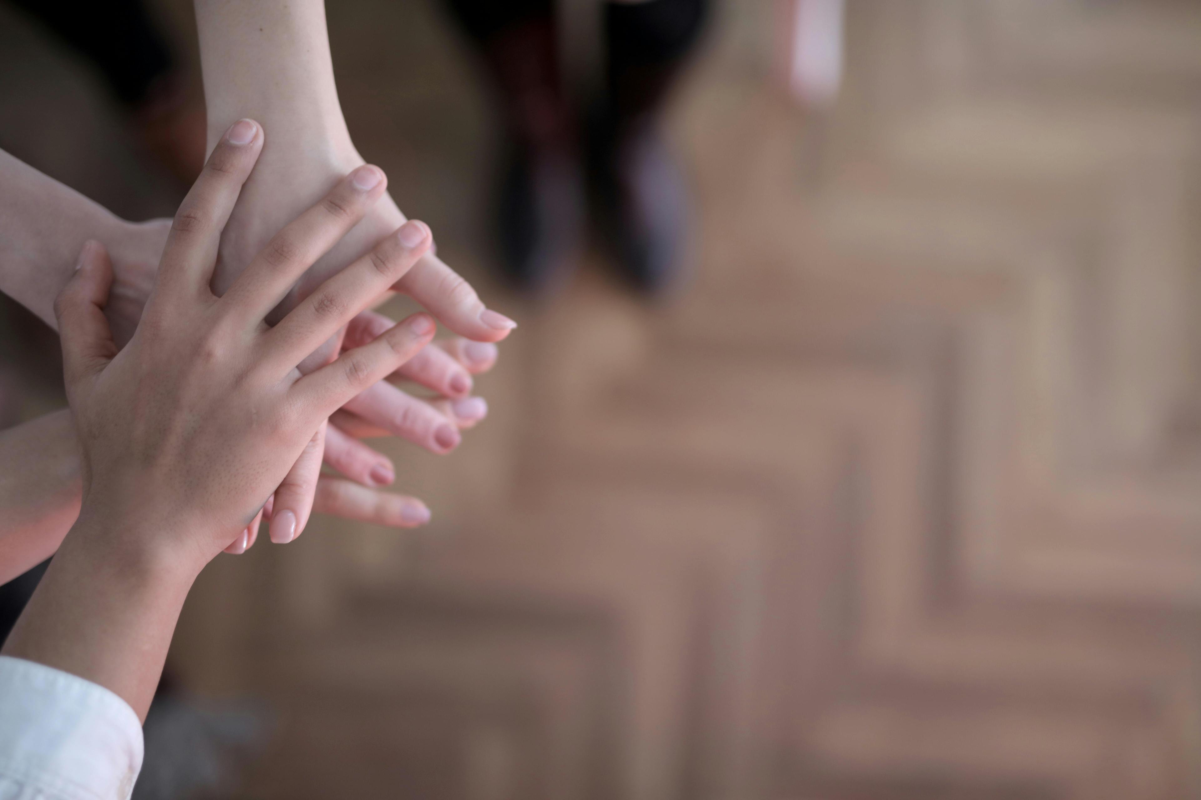 banner-connect-with-us